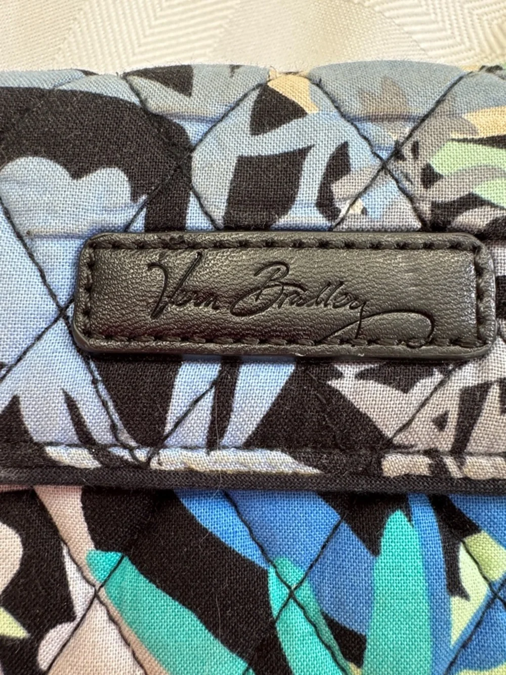Vera Bradley Quilted Floral Zip Wallet Clutch.